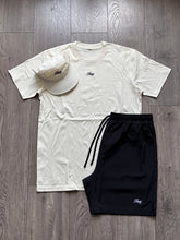 ESSENTIAL NYLON HAT